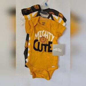 New Onesies Mighty Cute 3pc Onesies Set, 3 To 6 Months, TF